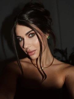 Daisy escort in Minsk