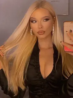 Darla escort in Minsk