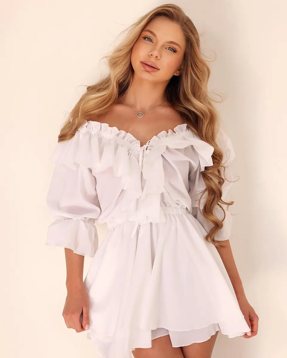  Emily escort in Minsk