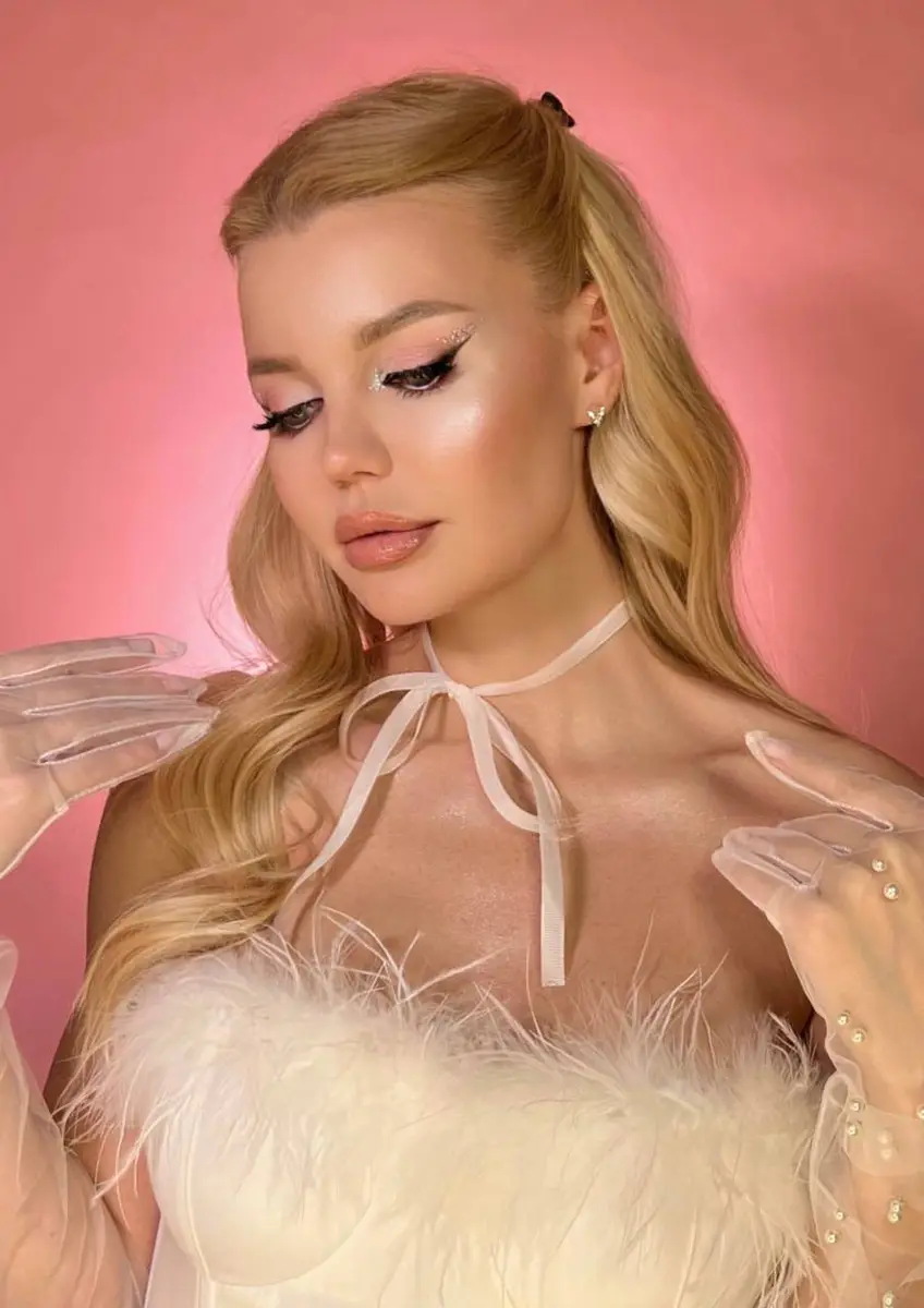 Felicity escort in Minsk