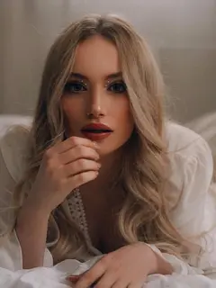 Melania♥ escort in Minsk